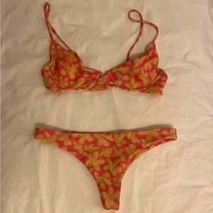 ‼️SOLD ‼️ BENOA pink plumeria set